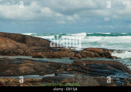 Mare mosso a Cape Leeuwin, WA, Australia Foto Stock