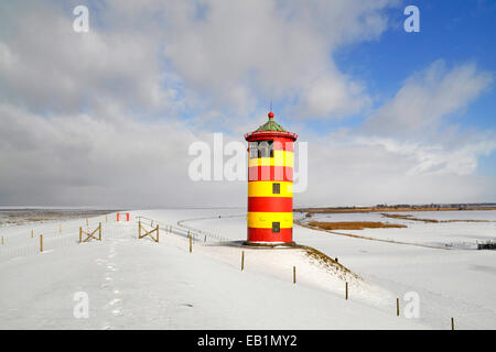 Faro da Pilsum nel periodo invernale Foto Stock