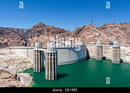 Una vista di Hoover diga sul fiume Colorado. Foto Stock