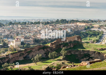 Vista dell'antica medina di Fez, Marocco Foto Stock