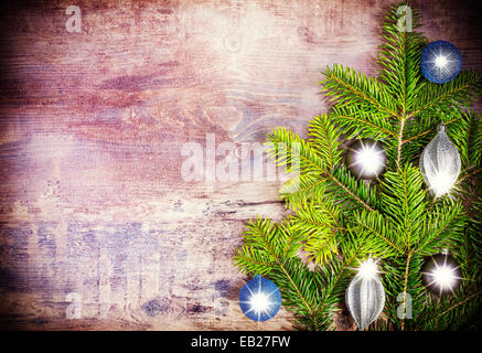 Sfondo di natale, decorazione su un rustico di legno. Foto Stock