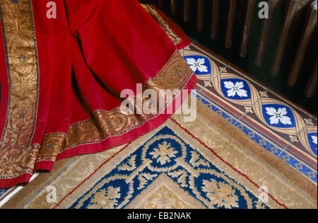 Dettaglio del tappeto in South Hall, Brodsworth Hall, South Yorkshire, Doncaster Foto Stock