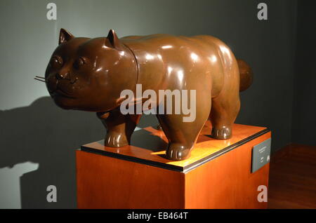 Sculture di artista colombiano Fernando Botero sul display in Donacion Botero Museo / Galleria a Bogotà, Colombia Foto Stock