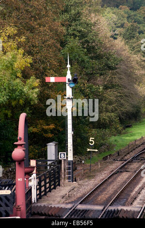 North Yorkshire Moors segnale ferroviario Goathland Foto Stock