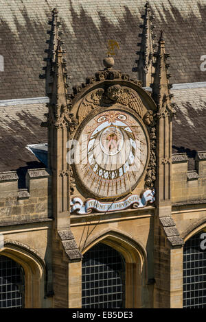 La meridiana di tutte le anime College di Oxford è progettato da Christopher Wren ed è montato sul Codrington Library Foto Stock