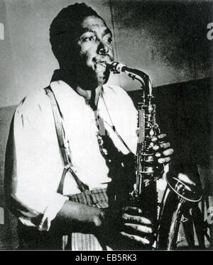 CHARLIE PARKER (1920-1955) usa il musicista jazz circa 1945 Foto Stock