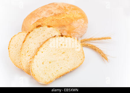 Spighe di grano duro su uno sfondo ucraino pagnotte di pane di Foto Stock