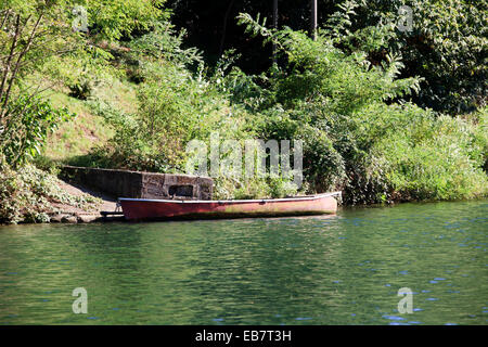 Il marmo ' ' strada antica per via navigabile, fiume Ticino, Lombardia, Piemonte, Italia. Foto Stock