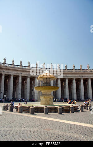 San Pietro in Vaticano Square, Città del Vaticano, Italia Foto Stock