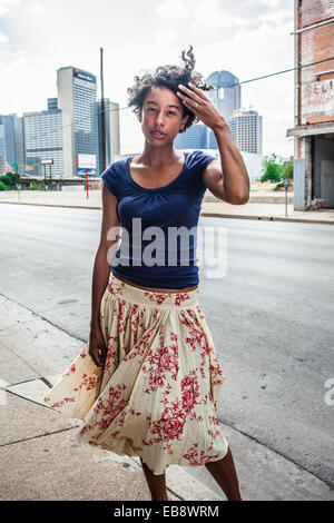 Corinne Bailey Rae fotografata al di fuori del Gypsy Tea Rooms luogo , Deep Ellum, Dallas, Texas, Stati Uniti d'America. Foto Stock