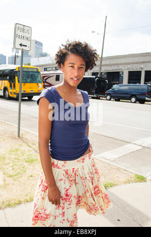 Corinne Bailey Rae fotografata al di fuori del Gypsy Tea Rooms luogo , Deep Ellum, Dallas, Texas, Stati Uniti d'America. Foto Stock