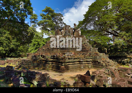 Le rovine di un tempio indù di Preah Pithu Gruppo in Angkor Thom, Siem Reap, Cambogia Foto Stock