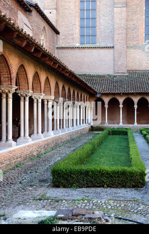 Chiostri Gothic & Chiesa romanica dei giacobini o giacobini chiesa (1230), il luogo di sepoltura di Tommaso d Aquino, Toulouse Francia Foto Stock