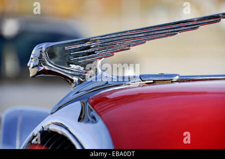 Donna&#39;s testa ornamento del cofano, vintage Citroën Avant trazione, costruita intorno al 1951, Messe Karlsruhe Karlsruhe Foto Stock