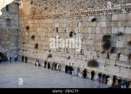 Il Muro del pianto per la Città Vecchia di Gerusalemme, Israele Foto Stock