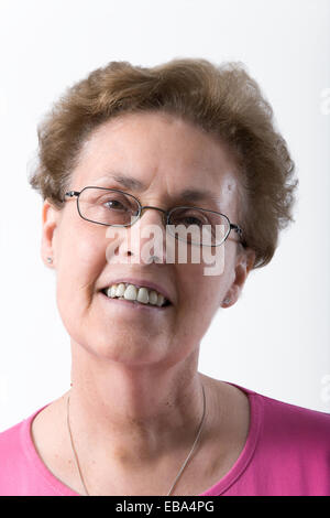 Ritratto di una donna più anziana sorridente, Foto Stock