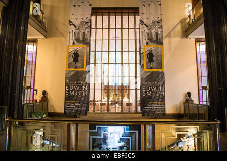 Istituto Reale degli Architetti Britannici, interno, Edwin Smith mostra, RIBA, London, England, Regno Unito Foto Stock