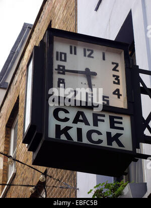 Cafe Kick calcio balilla cafe e bar, Clerkenwell, Londra Foto Stock