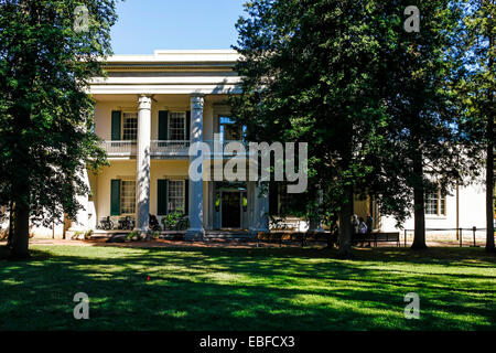 Vista dell'Eremo Mansion. Casa del Presidente Andrew Jackson nel Tennessee Foto Stock