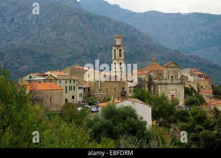 Piccolo villaggio di Corsica, nella regione della Balagne Foto Stock