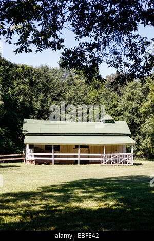 Il maneggio a Rowan Oak. La casa di William Faulkner di cavalli e da lui costruiti nel 1957. Foto Stock
