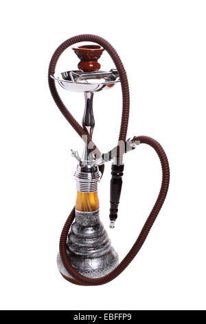 Classic hookah colorato con i tubi flessibili collegati. Tradizionalmente utilizzati per il fumo di tabacco aromatizzato. Foto Stock