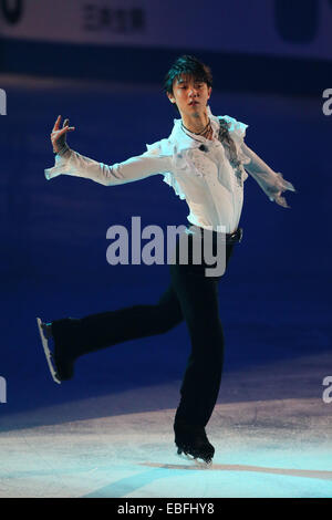 Osaka, Giappone. 30 Novembre, 2014. Yuzuru Hanyu (JPN) Pattinaggio di Figura : ISU Grand Prix di Pattinaggio di figura 2014 NHK Trophy mostra di Gala a cupola Namihaya di Osaka in Giappone . © AFLO/Alamy Live News Foto Stock