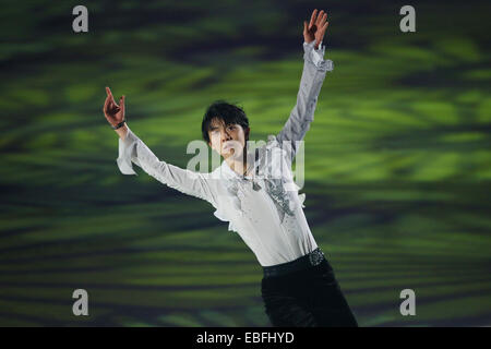 Osaka, Giappone. 30 Novembre, 2014. Yuzuru Hanyu (JPN) Pattinaggio di Figura : ISU Grand Prix di Pattinaggio di figura 2014 NHK Trophy mostra di Gala a cupola Namihaya di Osaka in Giappone . © AFLO/Alamy Live News Foto Stock