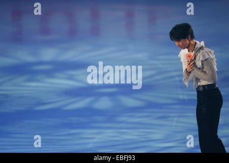 Osaka, Giappone. 30 Novembre, 2014. Yuzuru Hanyu (JPN) Pattinaggio di Figura : ISU Grand Prix di Pattinaggio di figura 2014 NHK Trophy mostra di Gala a cupola Namihaya di Osaka in Giappone . © AFLO/Alamy Live News Foto Stock