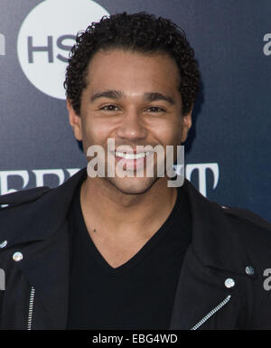 Premiere mondiale di Disney's 'Maleficent" tenutasi presso l'El Capitan theater - Arrivi con: Corbin Bleu dove: Los Angeles, California, Stati Uniti quando: 28 Maggio 2014 Foto Stock