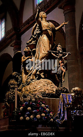 La Madonna Assunta statua Cattedrale di Oaxaca, Messico Foto Stock