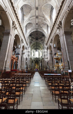 All'interno della Chiesa di Saint Sulpice, Parigi, Francia Foto Stock