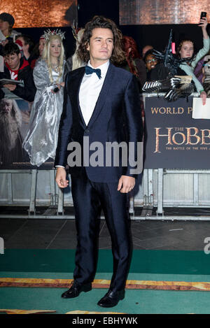 Londra, Regno Unito. Il 1 dicembre del 2014. Orlando Bloom assiste il mondo Premiere di The Hobbit: La Battaglia di 5 eserciti su 01/12/2014 all'Empire Leicester Square, Londra. Persone nella foto: Orlando Bloom. Credito: Julie Edwards/Alamy Live News Foto Stock