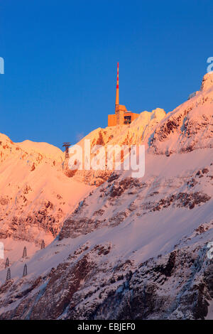 Alpstein massiccio e Saentis nella luce della sera, Svizzera, Appenzell Foto Stock