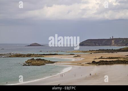 Lo scenario della costa vicino a Cap Frehel, Francia, Brittany Foto Stock