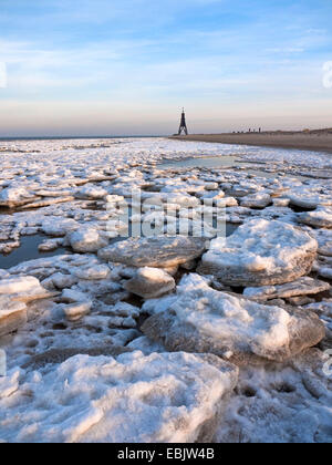 Kugelbake di Doese in inverno, Germania, Bassa Sassonia, Cuxhaven Foto Stock