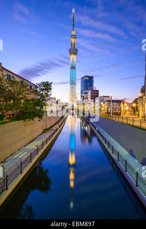 Tokyo, Giappone cityscape nel quartiere Sumida. Foto Stock