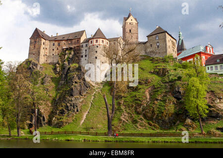 Il centro storico di Loket, Eger fiume Ohre, west Bohemia Repubblica Ceca Foto Stock