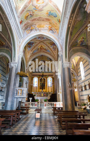 Chiesa di Santa Margherita di Antiochia, interno, Vernazza, La Spezia, le Cinque Terre Liguria, Italia Foto Stock
