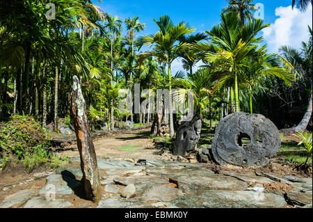 Il denaro in pietra, Yap Island, Isole Caroline, Stati Federati di Micronesia Foto Stock