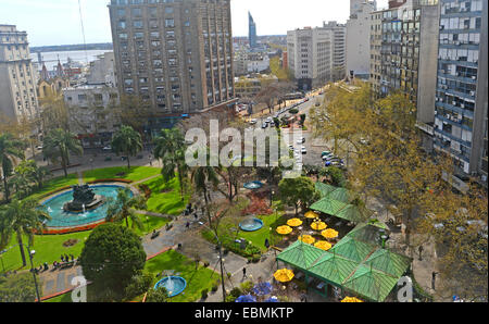 Vista aerea su Plaza Fabini Montevideo Uruguay Foto Stock