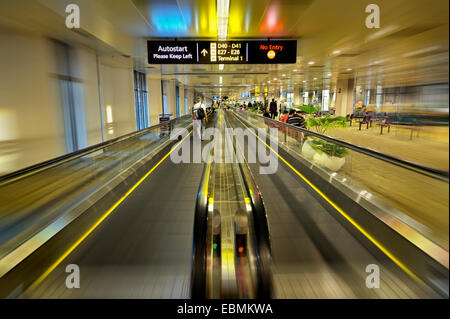 Tapis roulant, Singapore Changi International Airport, Singapore, Singapore Foto Stock