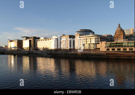 Glasgow waterfront al tramonto Scozia Dicembre 2014 Foto Stock