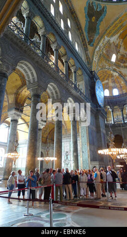 Vista interna del Sultano Ahmed moschea, la Moschea Blu , la Turchia, Istanbul Foto Stock