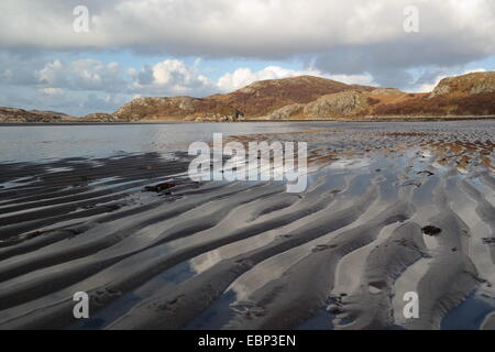 Increspature di sabbia su un altopiano deserta spiaggia in Scozia Foto Stock