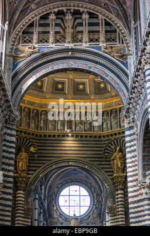 Cattedrale di Siena interno Foto Stock