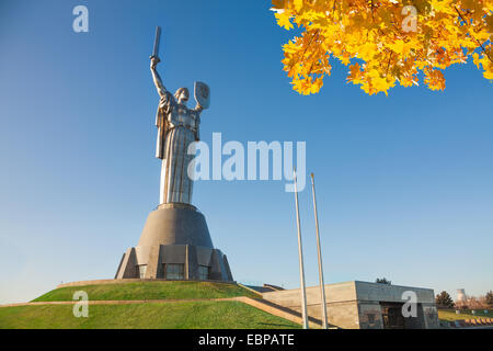 Madre Patria monumento a Kiev, Ucraina Foto Stock