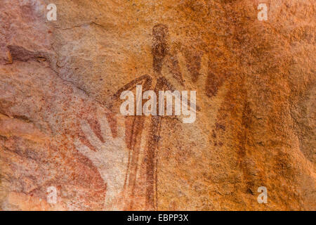 Arte rupestre endemica del Kimberley, chiamato Gwion Gwion o Bradshaw Arte, Vansittart Bay, Kimberley, Australia occidentale, Australia Foto Stock