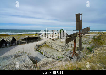 Open-air museum cave di pietra di macigno vicino Kaettelvik, Svezia, Gotland Foto Stock