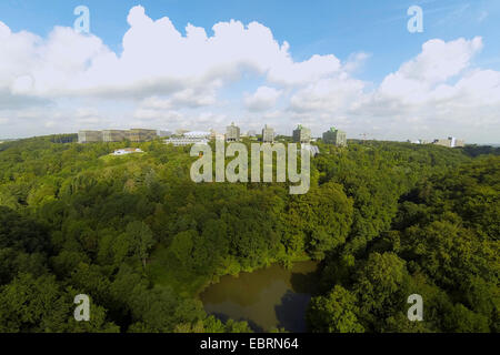Vista aerea del Ruhr-University Bochum, Giardino Botanico di Bochum in primo piano, in Germania, in Renania settentrionale-Vestfalia, la zona della Ruhr, Bochum Foto Stock
